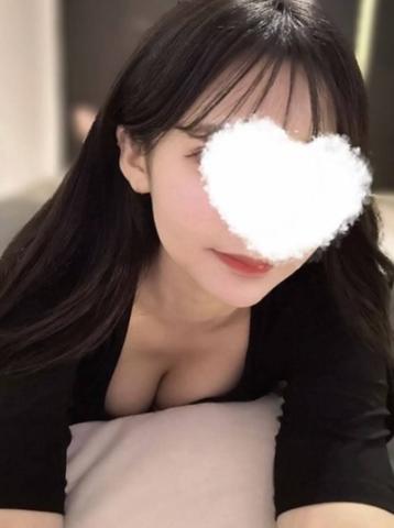 れいな (22)